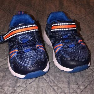 Stride Rite toddler shoes size 4.5